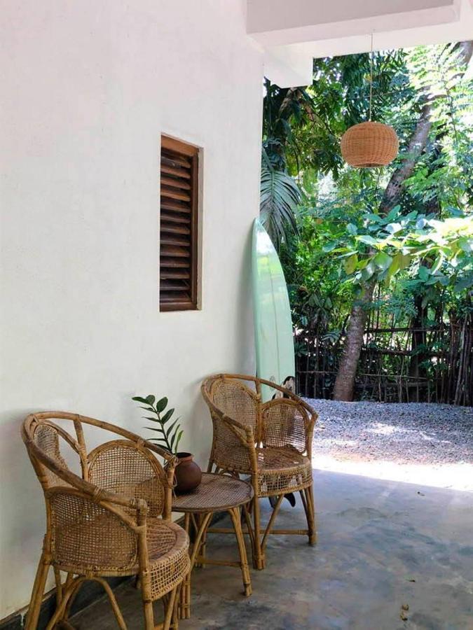 Appartamento Le Cabanon Dikwella Esterno foto
