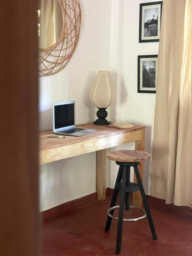 Appartamento Le Cabanon Dikwella Esterno foto