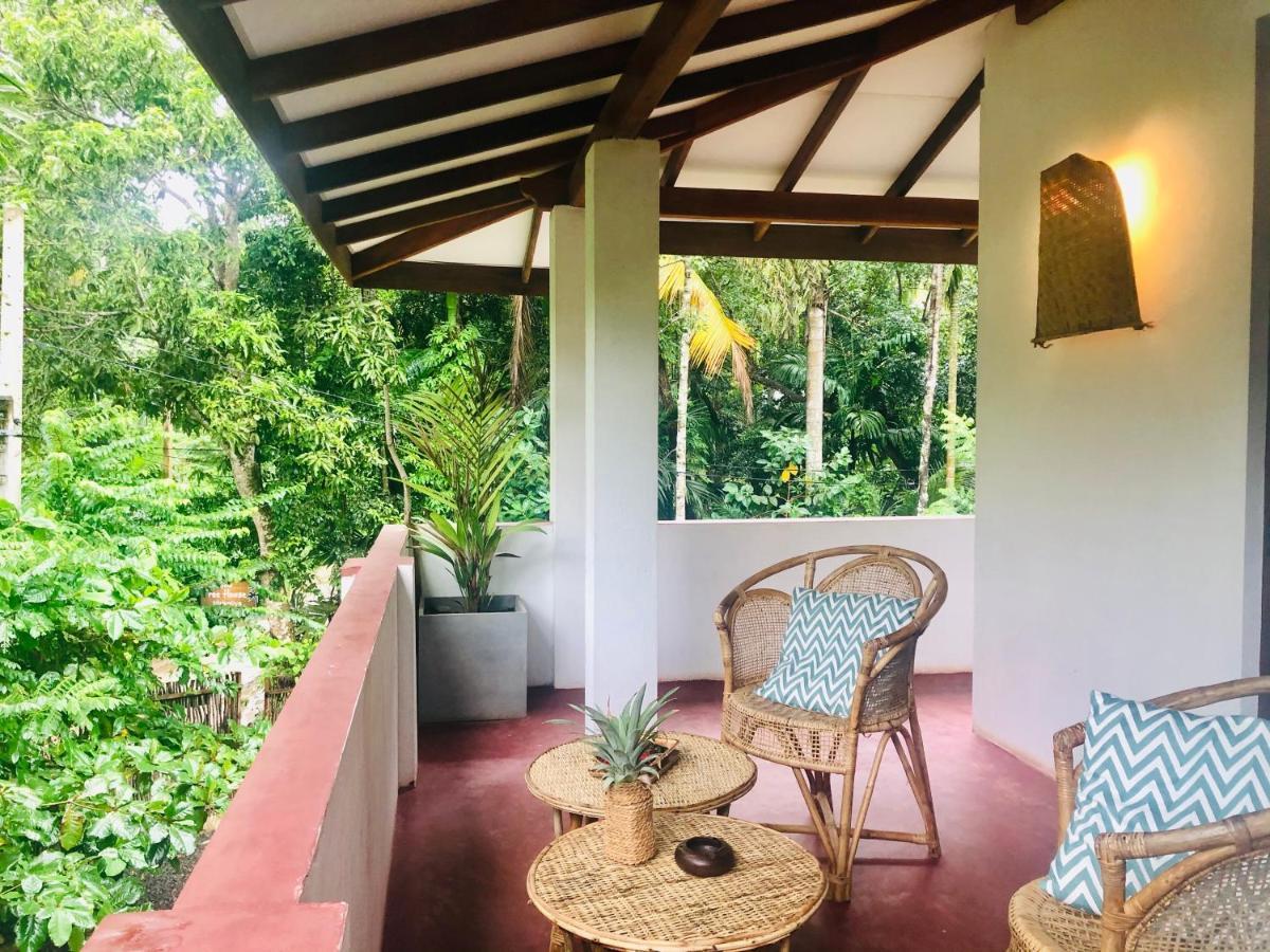 Appartamento Le Cabanon Dikwella Esterno foto